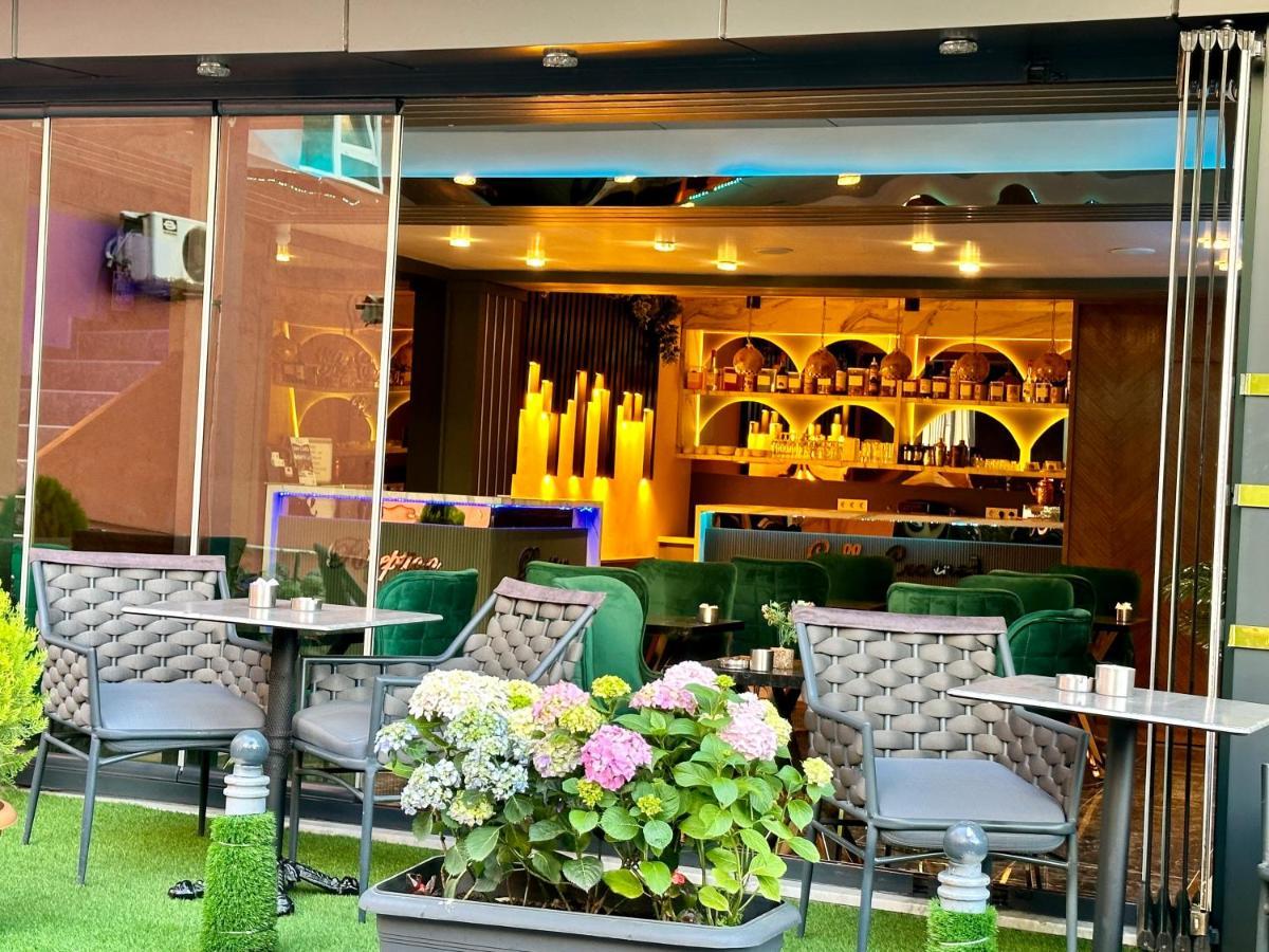 Grand Hurriyet Hotel Istanbul Exterior foto